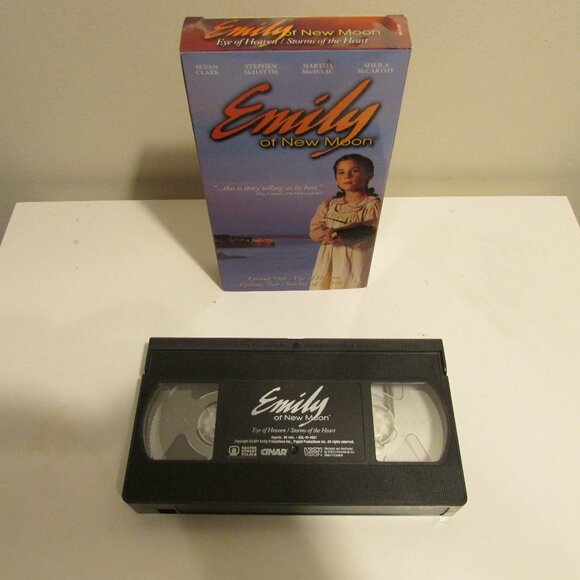 VHS Tapes - Emily of New Moon, Complete Season 1 - Picture 7 of 12